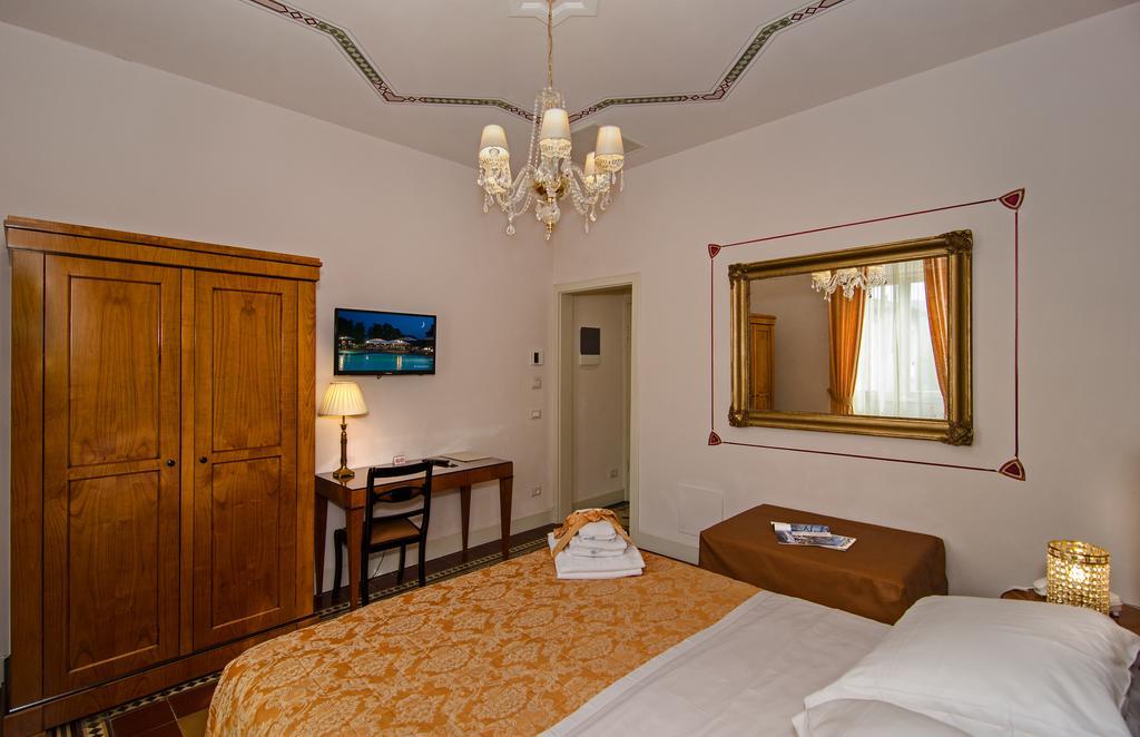 Bed and Breakfast Lucca in Azzurro Maison de Charme Exterior foto