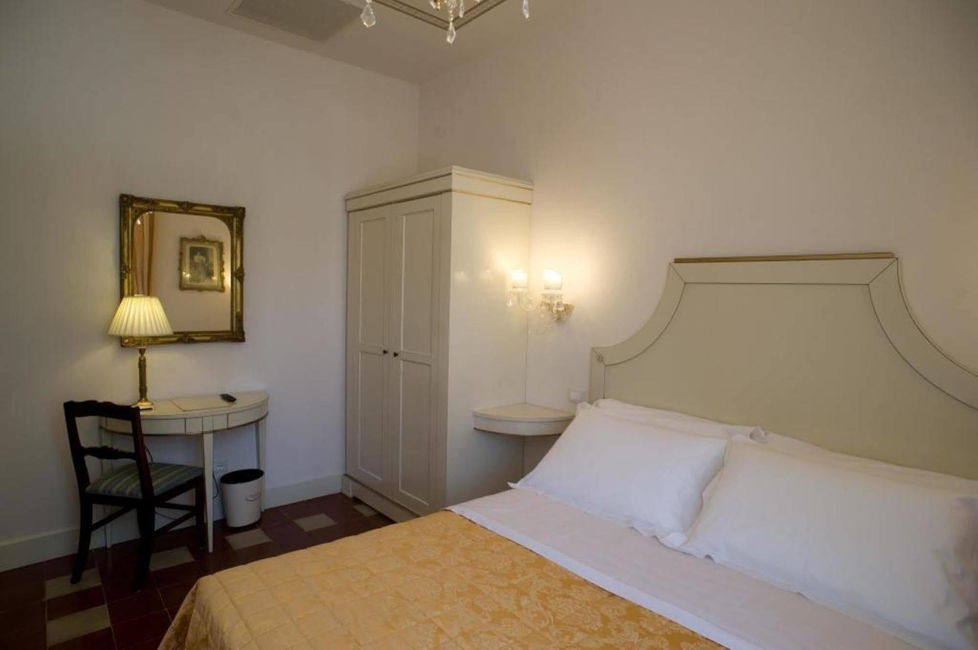 Bed and Breakfast Lucca in Azzurro Maison de Charme Exterior foto