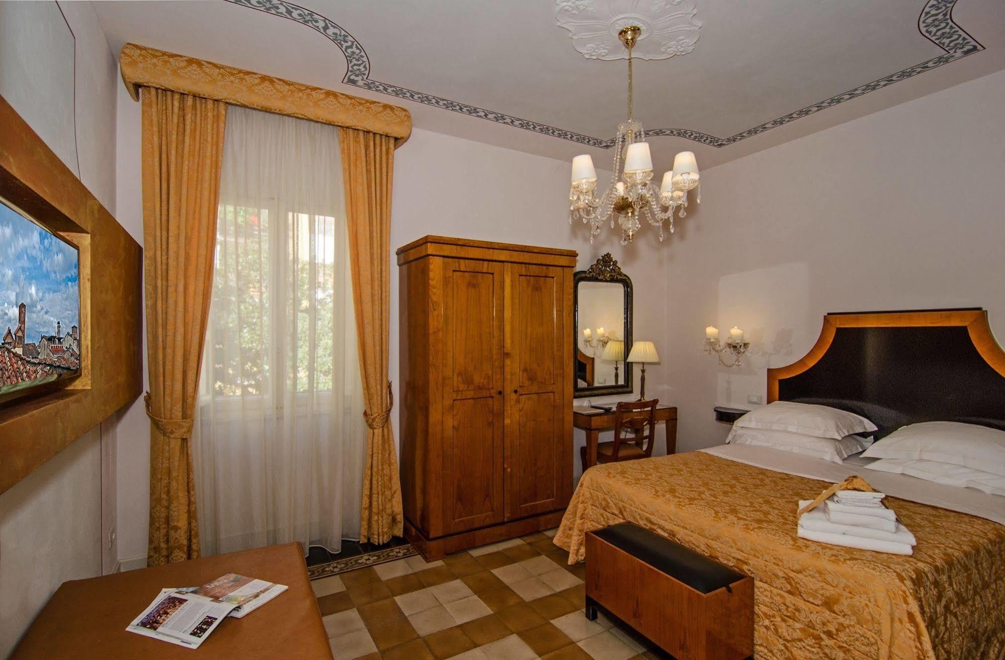 Bed and Breakfast Lucca in Azzurro Maison de Charme Exterior foto