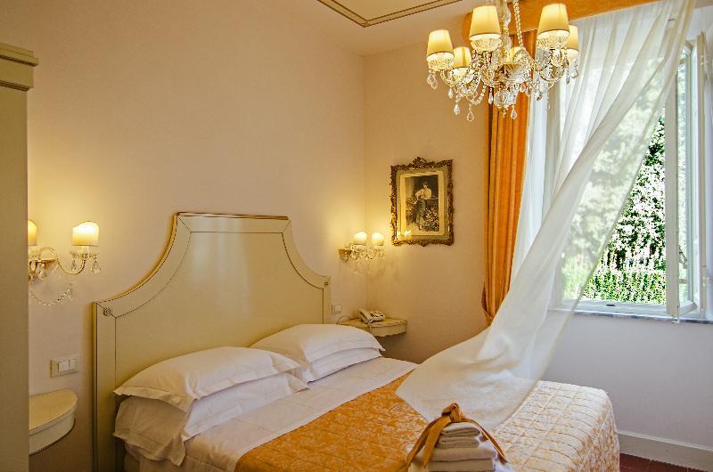 Bed and Breakfast Lucca in Azzurro Maison de Charme Exterior foto